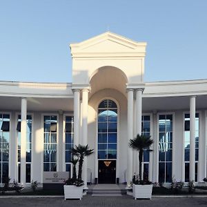 Velipoja Grand Europa Resort